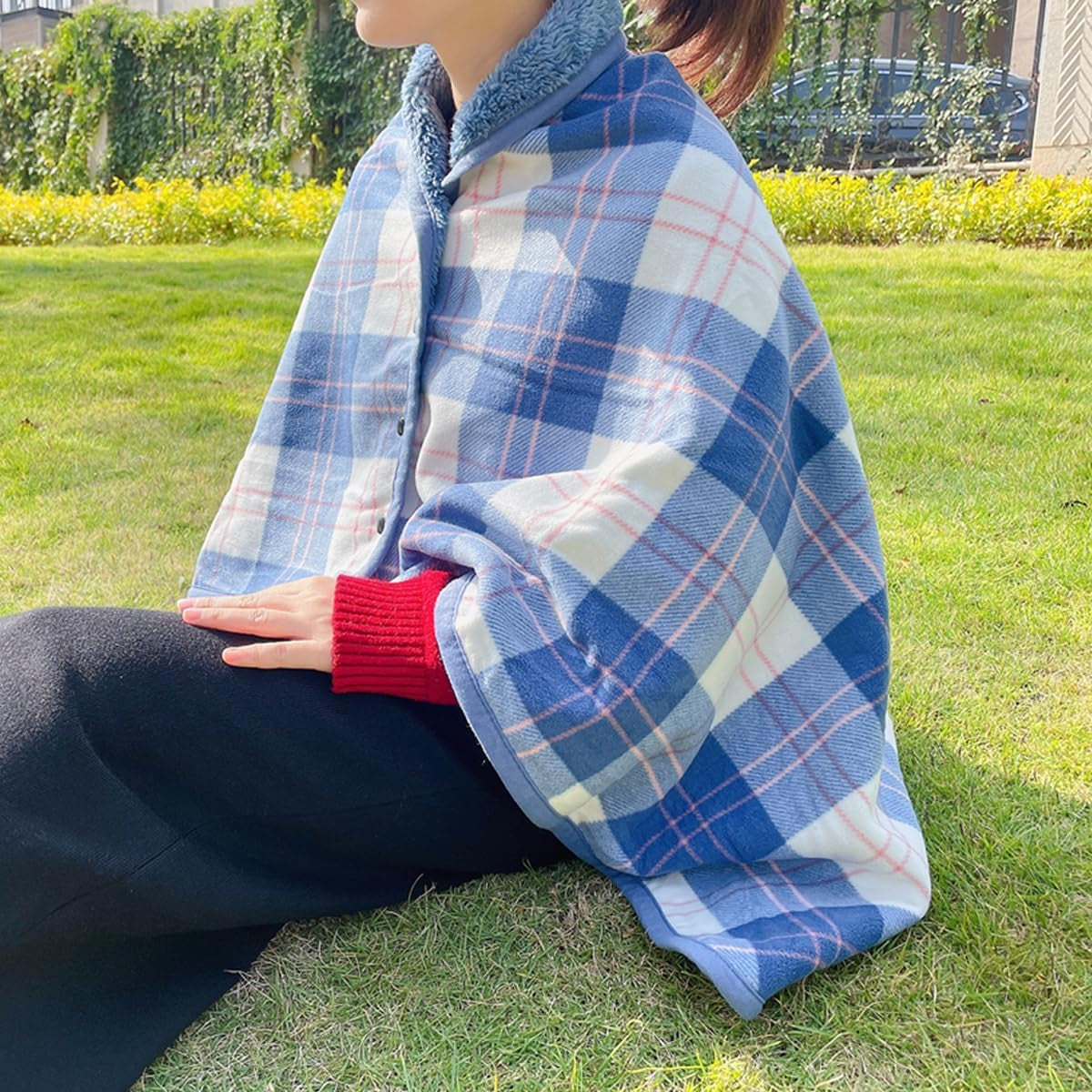 Comfy Plaid Poncho Blanket for All Seasons